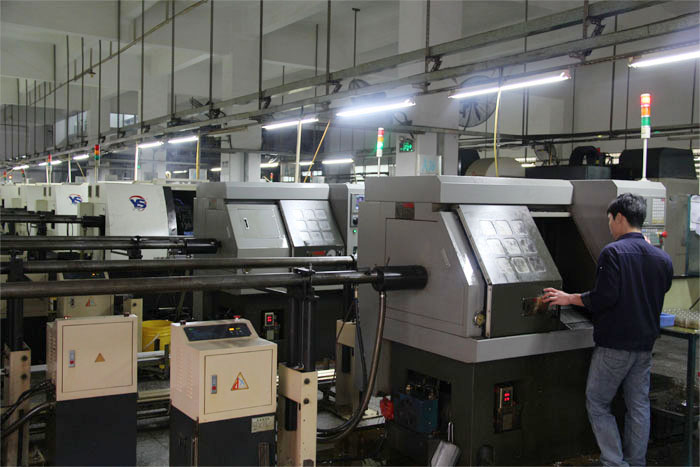 数控走刀机加工车间