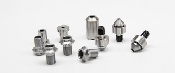 数控机床加工零件