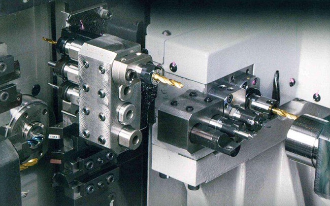 数控加工车床内部刀具结构